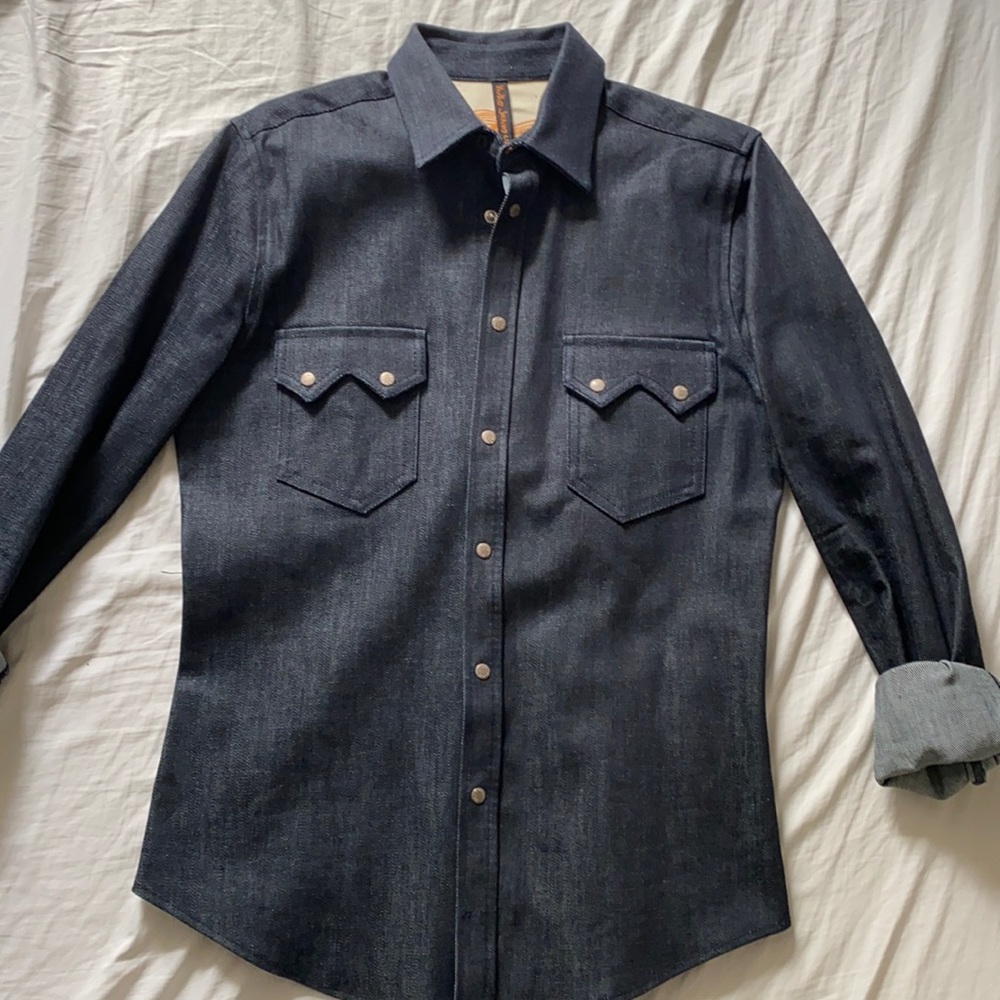 NUDIE JEAN shirt